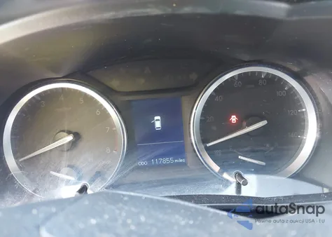 2015 Toyota Highlander Le Plus V6 from USA, damaged, VIN 5TDBKRFH9FS163594